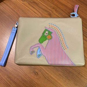 Almost new TB hand bag horse